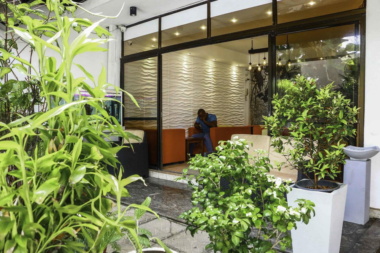 Hotel Sunshine Κολόμπο Εξωτερικό φωτογραφία